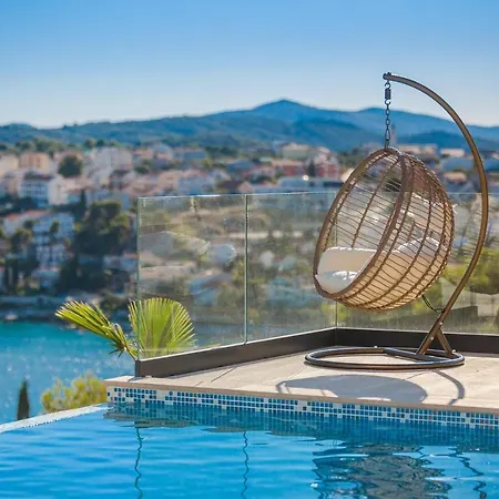Luxury White Pearl With Pool *