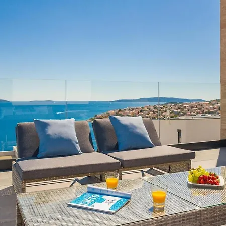 Apartmán Luxury White Pearl With Pool Trogir