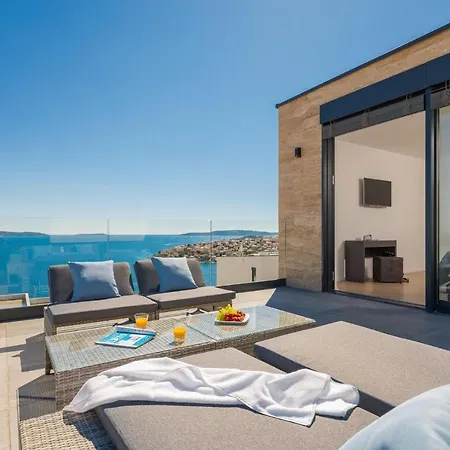 Apartment Luxury White Pearl With Pool
