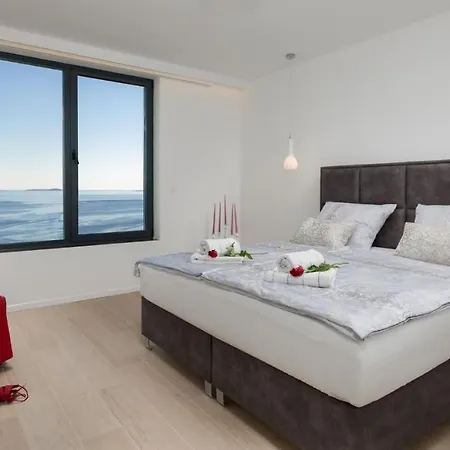 Apartment Luxury White Pearl With Pool