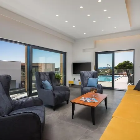Apartment Luxury White Pearl With Pool Trogir