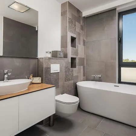 Apartment Luxury White Pearl With Pool Trogir